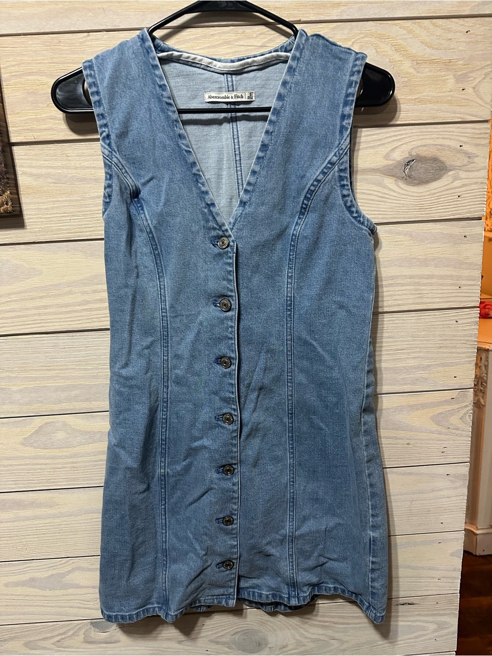 Abercrombie & Fitch Button-Front Sleeveless Denim Dress in Light Blue